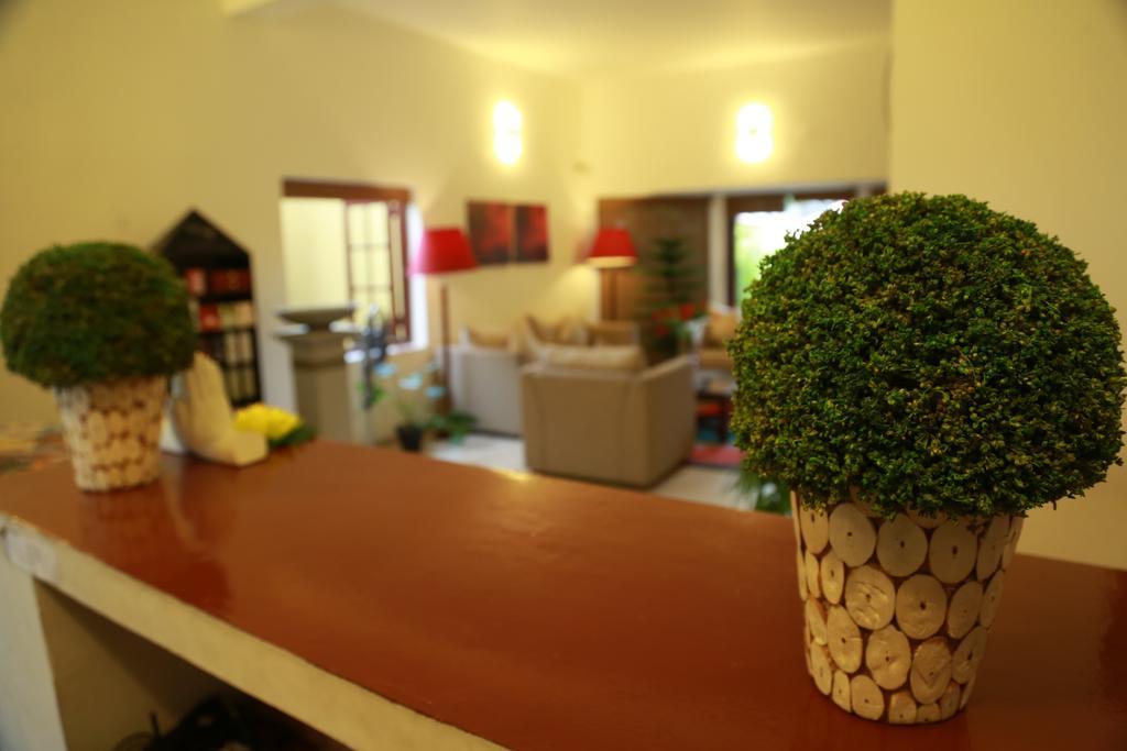 The Canes Boutique Hotel Colombo Buitenkant foto