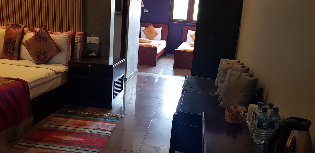 The Canes Boutique Hotel Colombo Buitenkant foto
